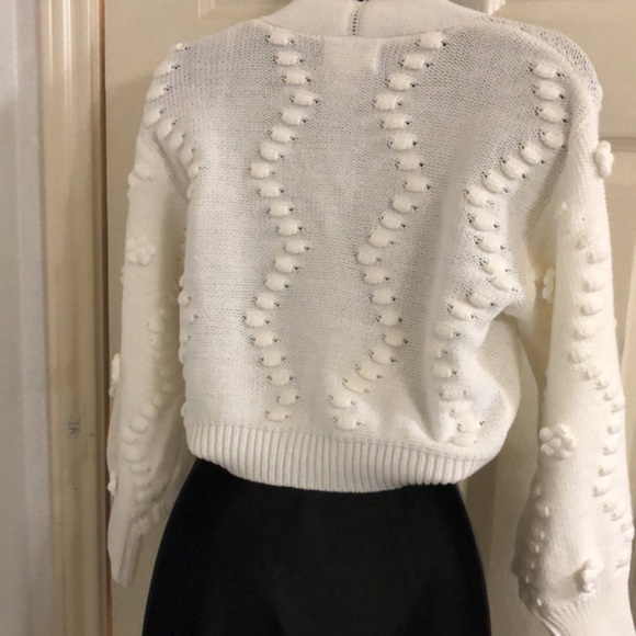 Jessica Simpson cute cream dotted v-neck long sleeve cardigan sweater size‎ M - Picture 10 of 11